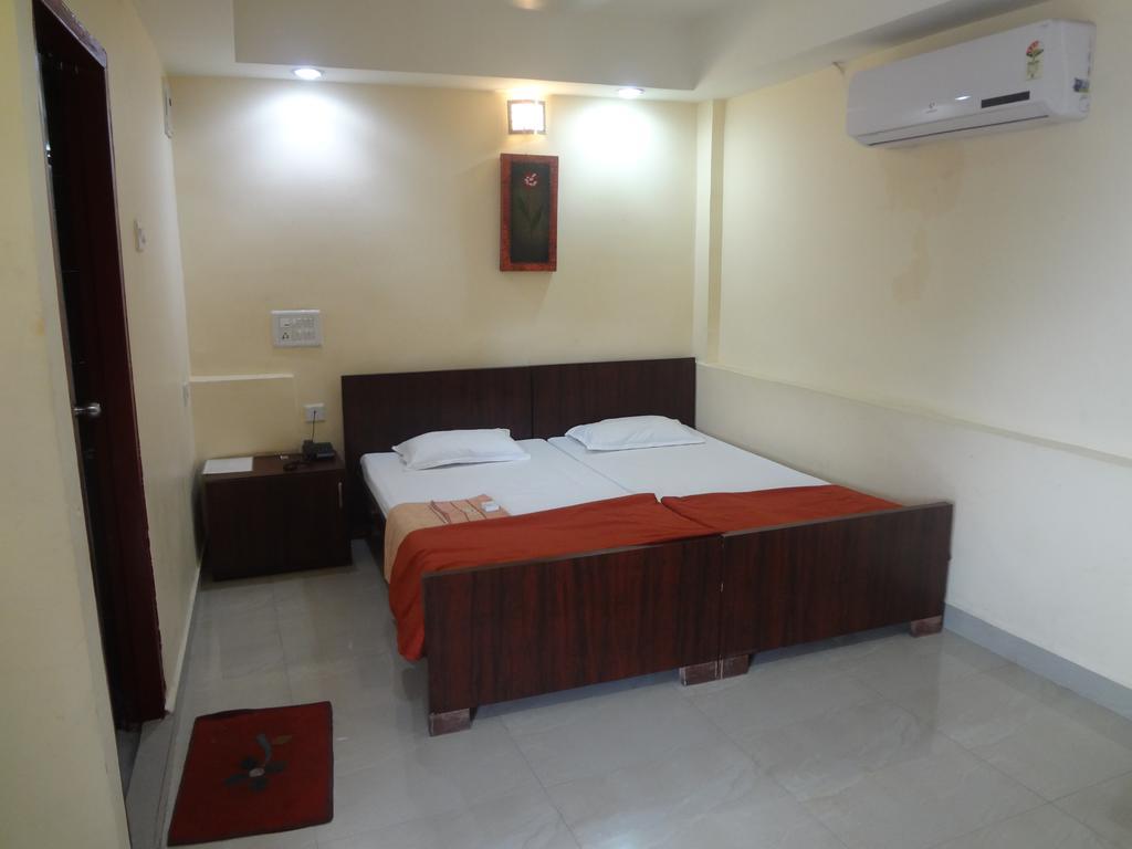 Aditya Inn Nagpur Quarto foto